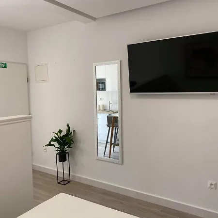 Deluxe Kate Apartment Makarska