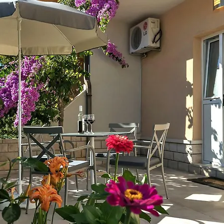 Apartment Deluxe Kate Makarska