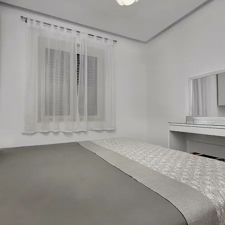 Deluxe Kate Apartmán *