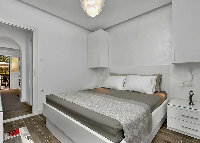 Deluxe Kate Apartmán *