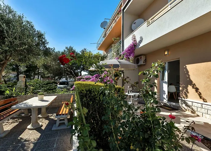 Deluxe Kate דירה